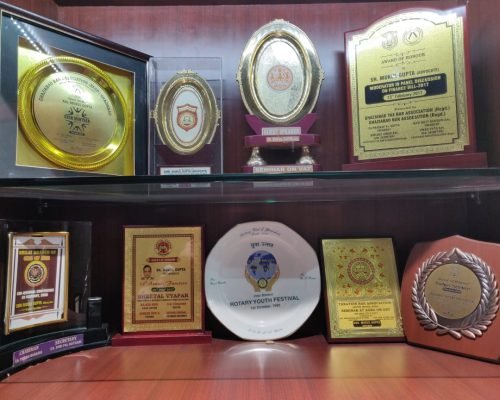 A13 DISPLAY OF AWARDS